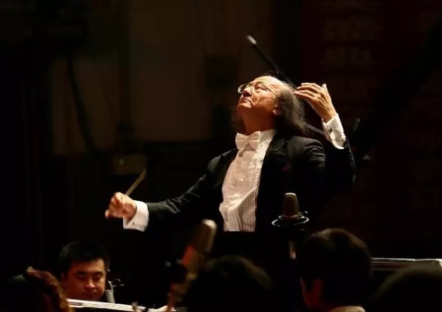 即将出任苏州交响乐团音乐总监的著名指挥家陈燮阳